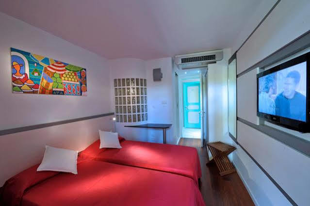 Hotel Exsel Alamanda Сен-Жиль-ле-Бэн Экстерьер фото